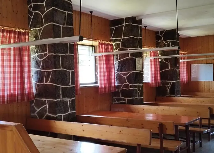 Refugio De Montana Ama Torrecerredo Сан-Исидро